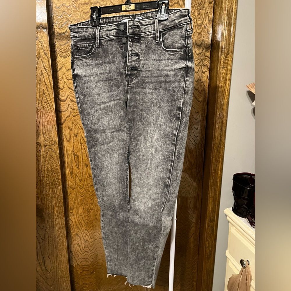 American Eagle Rockstar Super Skinny Size 6
